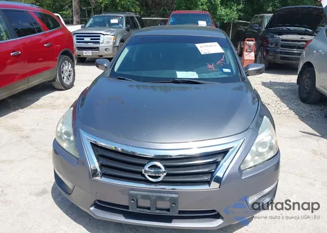 2015 Nissan Altima 2.5 S from USA, damaged, VIN 1N4AL3AP7FN377869